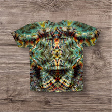 Load image into Gallery viewer, XL Tshirt, mandala tie dye
