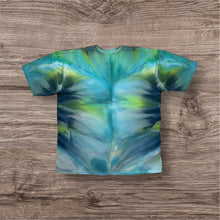Load image into Gallery viewer, XL Tshirt, mandala tie dye
