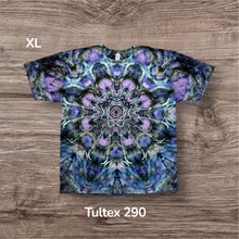 Load image into Gallery viewer, XL Tshirt, mandala tie dye
