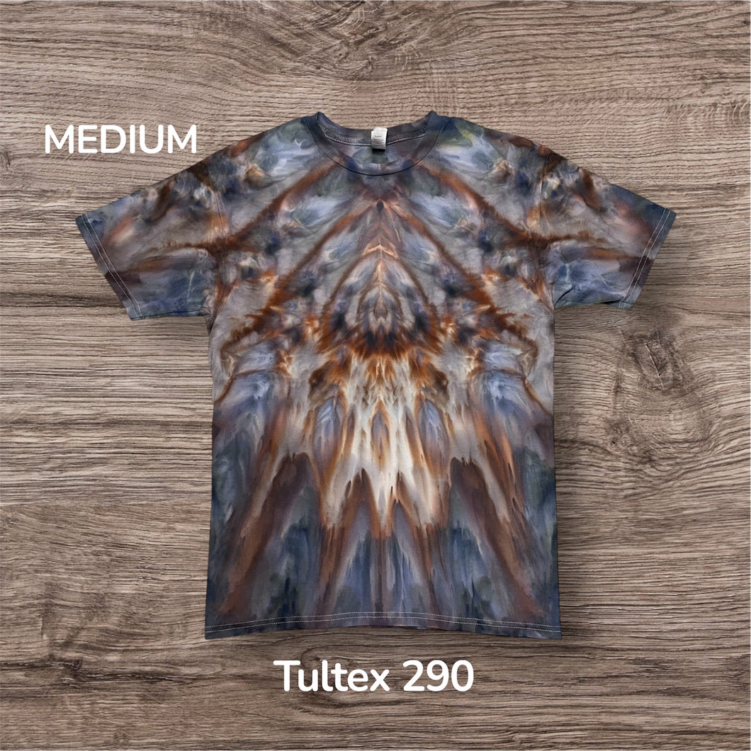 Medium Tshirt, tie dye design