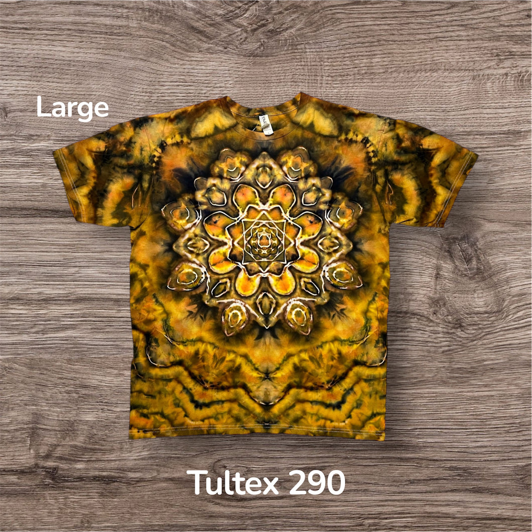 Large Tshirt, mandala tie dye