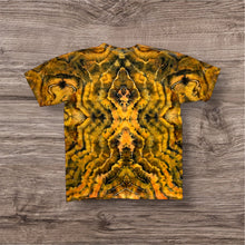Load image into Gallery viewer, Large Tshirt, mandala tie dye
