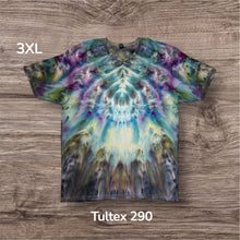 Load image into Gallery viewer, 3XL Tshirt, tie dye design
