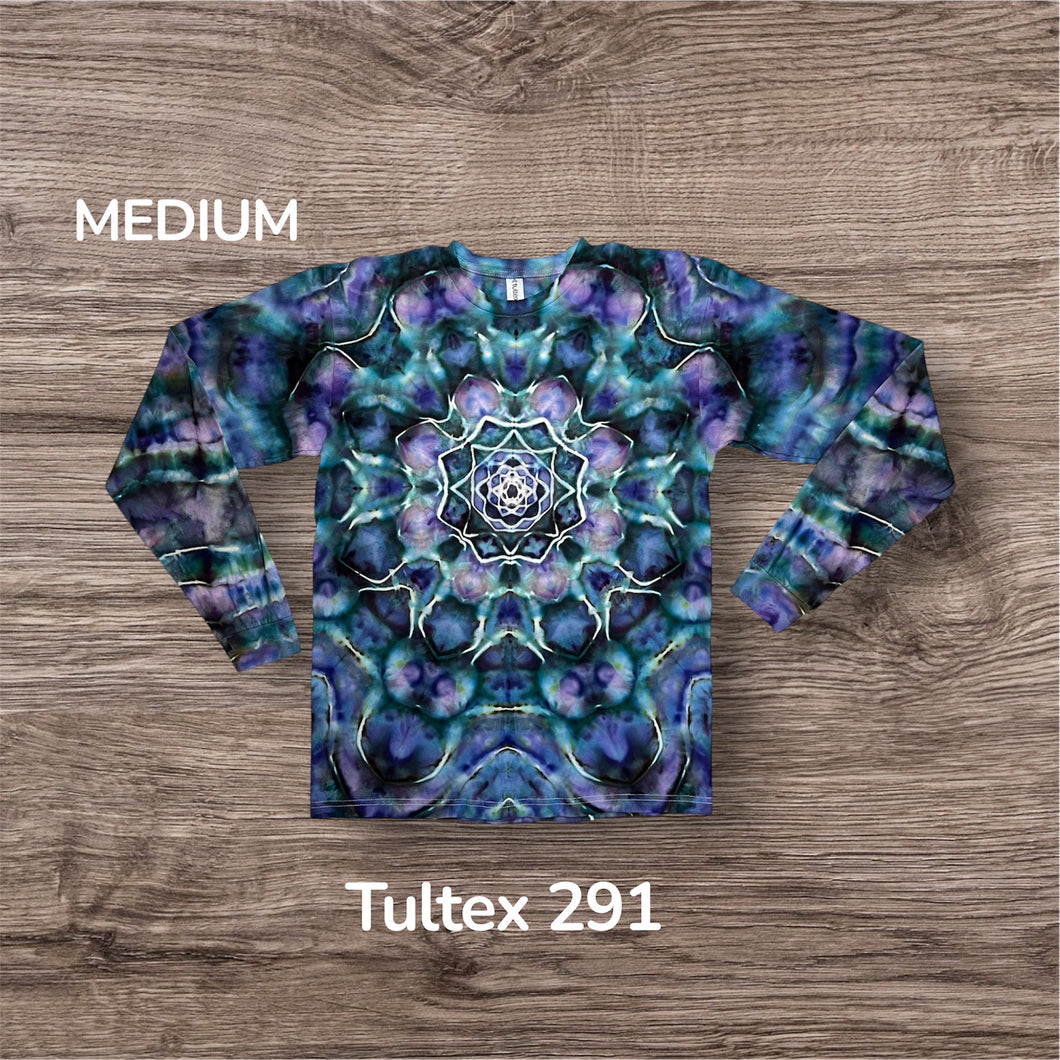 Medium long sleeve Tshirt, mandala design