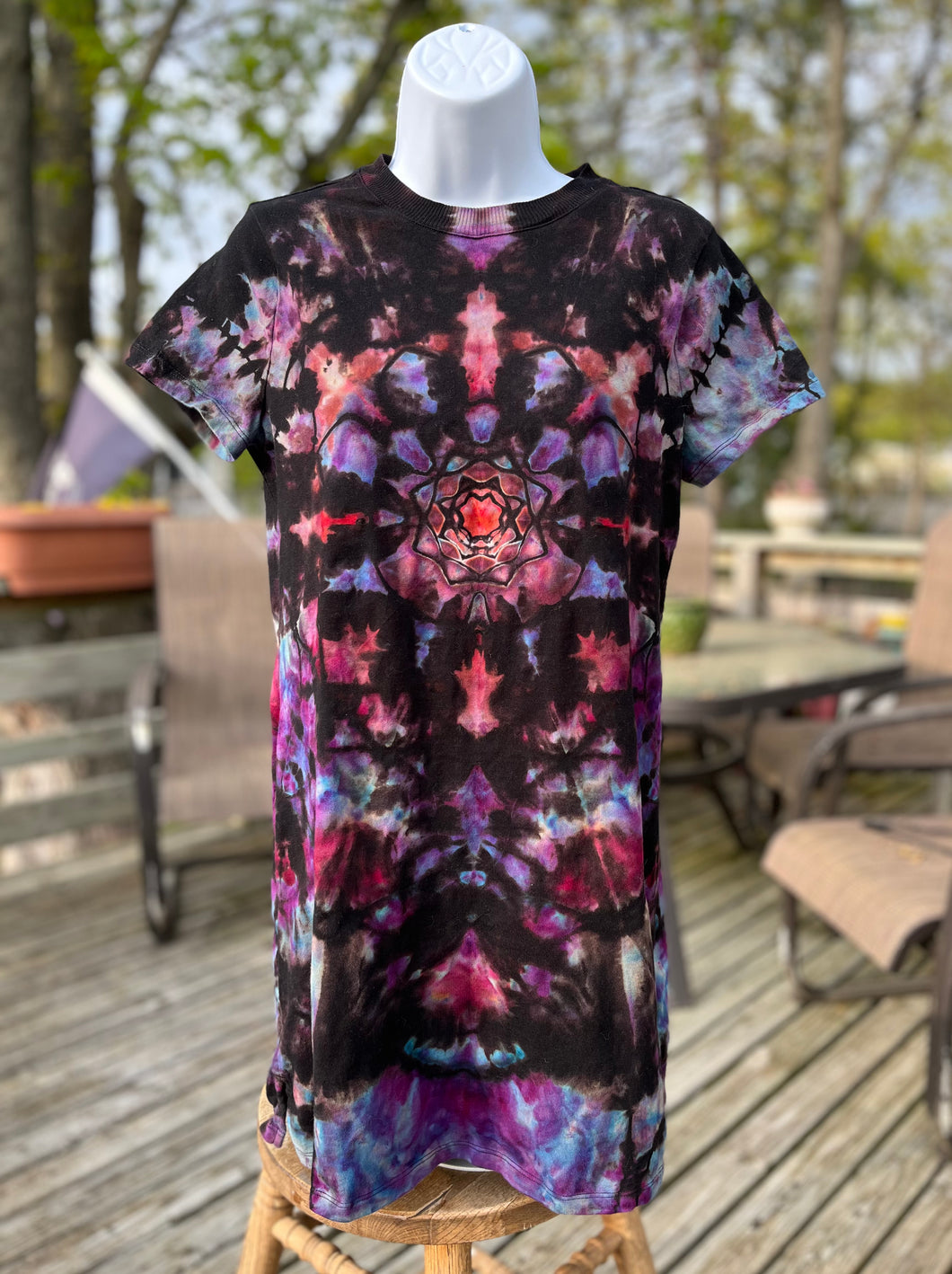 Ladies Medium Tshirt dress, reverse tie dye