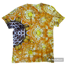 Load image into Gallery viewer, Adult Large Tshirt, mandala sunflower design
