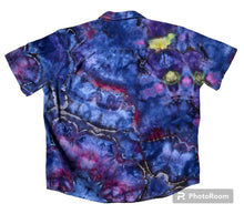 Load image into Gallery viewer, Men’s XL button down, mandala tie dye
