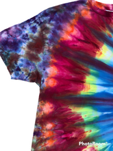 Load image into Gallery viewer, Adult 4XL Tshirt, sunburst tie dye design
