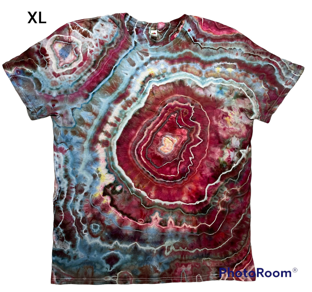 Adult XL Tshirt, geode tie dye